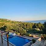 Apartamento Tolj *