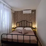 Διαμέρισμα Tolj *