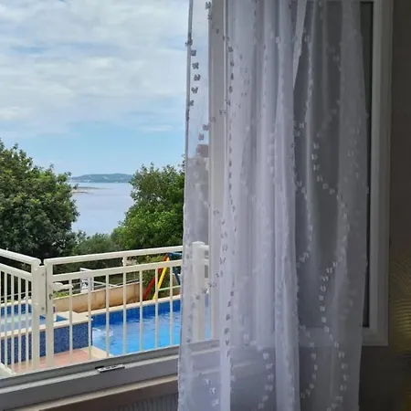 Apartment Tolj