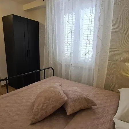 Apartment Tolj Orebic