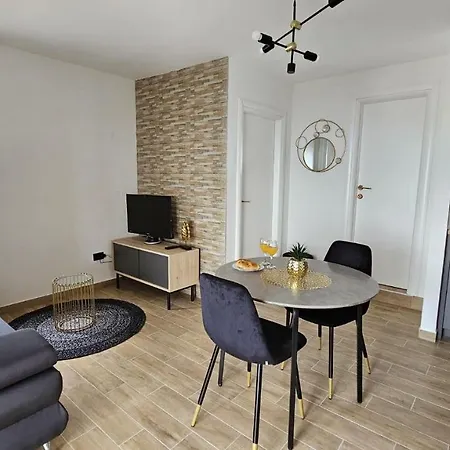 Tolj Apartment Orebic