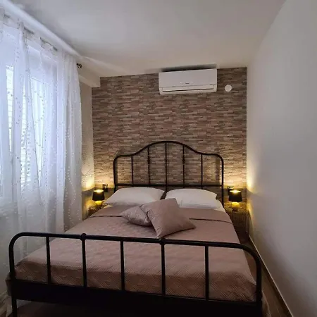 Appartement Tolj *