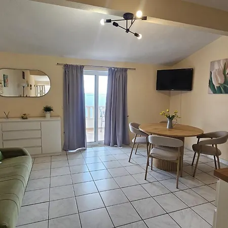 Tolj Apartment