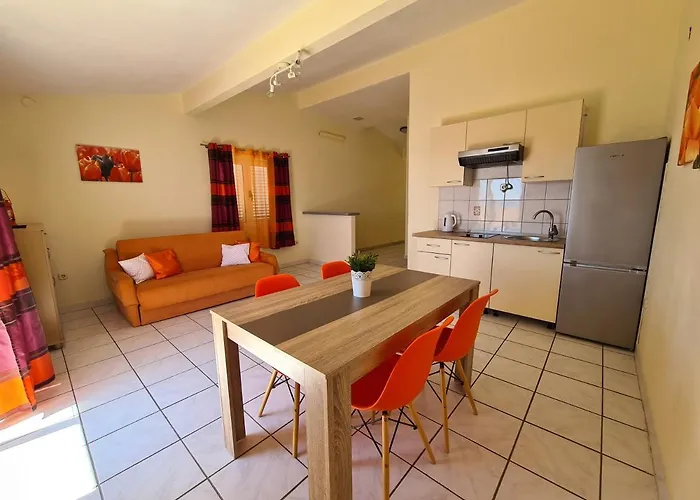 Tolj Apartment *