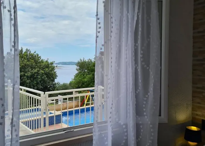 Apartment Tolj